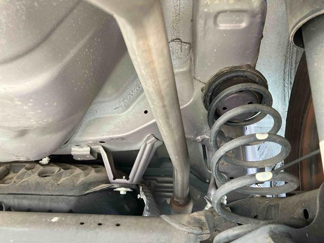 ムーヴL SAIIIナビ/TV/BT/USB/DVD バックカメラ トップシェイドガラス 衝突被害軽減ブレーキ 横滑り防止装置 ハロゲンヘッドライト オートハイビーム ステアリモコン キーレスエントリー 盗難防止アラーム(千葉県)の中古車