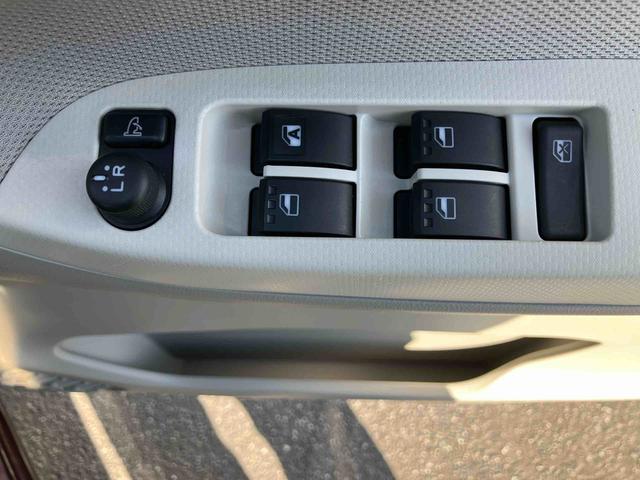 ムーヴL SAIIIナビ/TV/BT/USB/DVD バックカメラ トップシェイドガラス 衝突被害軽減ブレーキ 横滑り防止装置 ハロゲンヘッドライト オートハイビーム ステアリモコン キーレスエントリー 盗難防止アラーム(千葉県)の中古車