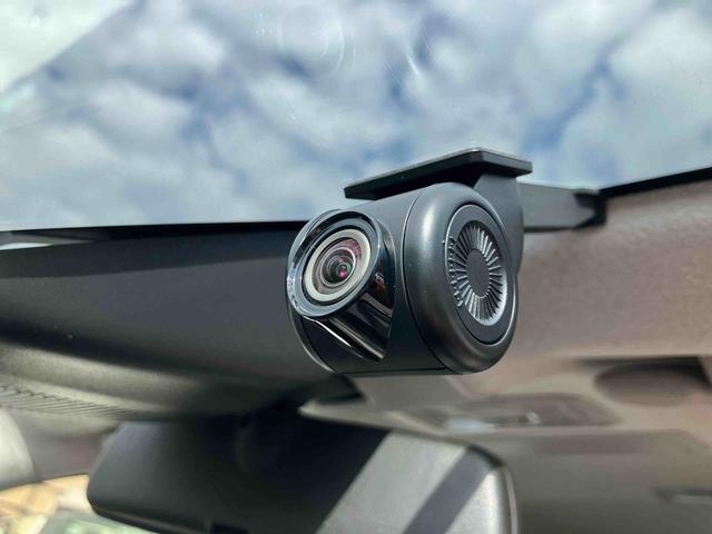 キャストスタイルＸ　リミテッド　ＳＡIIIナビ／ＢＴ／ＴＶ／ＤＩＳＣ／バックカメラ／ステアスイッチ　前後ドラレコ　ＥＴＣ　社外１４インチアルミ　スマートキー　シートヒーター　オート格納ドアミラー　運転席シートリフター　衝突被害軽減ブレーキ（千葉県）の中古車