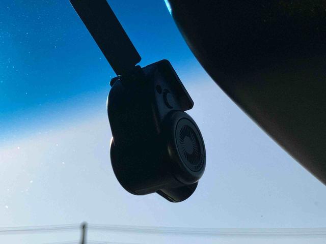 ムーヴＸリミテッドII　ＳＡIII８型ナビ／ＴＶ／ＢＴ／ＵＳＢ／ＤＶＤ　バックカメラ　前後ドラレコ　ＥＴＣ　運転席シートヒーター　トップシェイドガラス　アルミホイール　ＬＥＤヘッドライト　オートライト　ステリモ　革巻ステア　キーフリー（千葉県）の中古車