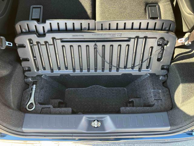 ムーヴＸリミテッドII　ＳＡIIIＣＤ／ＢＴ／ＵＳＢ／ＤＶＤ　バックカメラ　運転席シートヒーター　トップシェイドガラス　アルミホイール　ＬＥＤヘッドライト　オートライト　スマアシ　革巻ステアリング　ステリモ　キーレス　盗難防止アラーム（千葉県）の中古車