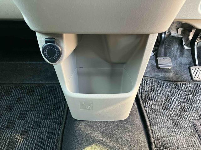 ムーヴＸリミテッドII　ＳＡIIIＣＤ／ＢＴ／ＵＳＢ／ＤＶＤ　バックカメラ　運転席シートヒーター　トップシェイドガラス　アルミホイール　ＬＥＤヘッドライト　オートライト　スマアシ　革巻ステアリング　ステリモ　キーレス　盗難防止アラーム（千葉県）の中古車