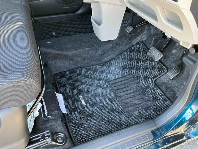 ムーヴＸリミテッドII　ＳＡIIIＣＤ／ＢＴ／ＵＳＢ／ＤＶＤ　バックカメラ　運転席シートヒーター　トップシェイドガラス　アルミホイール　ＬＥＤヘッドライト　オートライト　スマアシ　革巻ステアリング　ステリモ　キーレス　盗難防止アラーム（千葉県）の中古車