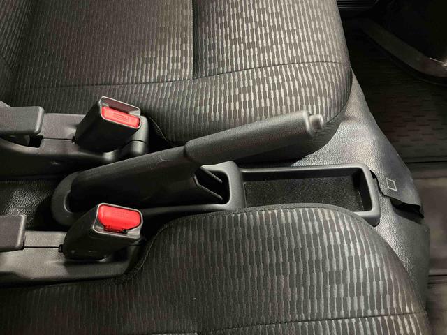 ハイゼットカーゴデラックス衝突回避支援システム　横滑り防止装置　アイドリングストップ　前後コーナーセンサー　プッシュエンジンスタート　キーフリーシステム　電動格納式ドアミラー　オーバーヘッドシェルフ　リヤ５面フイルム施工（千葉県）の中古車