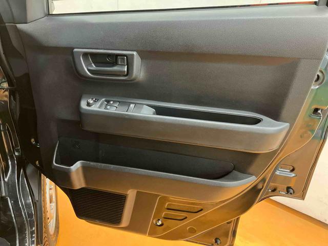 ハイゼットカーゴデラックス衝突回避支援システム　横滑り防止装置　アイドリングストップ　前後コーナーセンサー　プッシュエンジンスタート　キーフリーシステム　電動格納式ドアミラー　オーバーヘッドシェルフ　リヤ５面フイルム施工（千葉県）の中古車