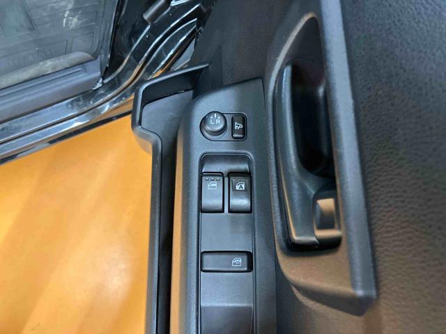 ハイゼットカーゴデラックス衝突回避支援システム　横滑り防止装置　アイドリングストップ　前後コーナーセンサー　プッシュエンジンスタート　キーフリーシステム　電動格納式ドアミラー　オーバーヘッドシェルフ　リヤ５面フイルム施工（千葉県）の中古車