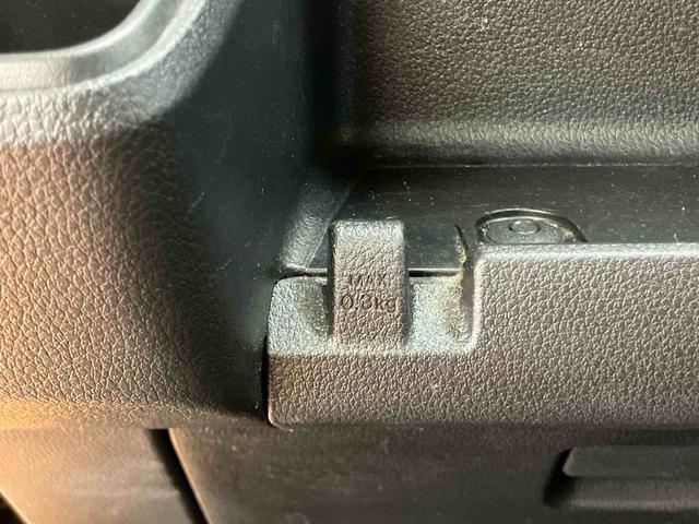 ハイゼットカーゴデラックス衝突回避支援システム　横滑り防止装置　アイドリングストップ　前後コーナーセンサー　プッシュエンジンスタート　キーフリーシステム　電動格納式ドアミラー　オーバーヘッドシェルフ　リヤ５面フイルム施工（千葉県）の中古車