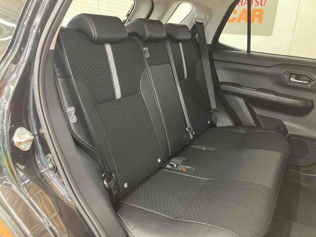 ロッキープレミアムＧ　ＨＥＶ衝突回避支援システム　横滑り防止装置　アダプティブクルーズコントロール　ホールド機能付き電動パーキングブレーキ　リヤフォグランプ　前席シートヒーター　前後コーナーセンサ　５穴１７インチアルミホイール（千葉県）の中古車