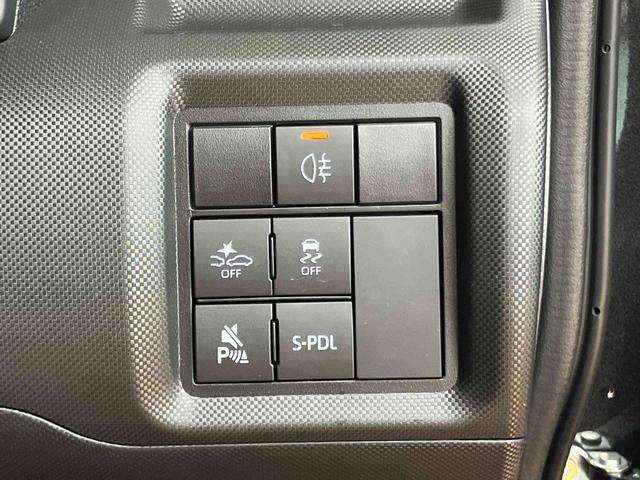 ロッキープレミアムＧ　ＨＥＶ衝突回避支援システム　横滑り防止装置　アダプティブクルーズコントロール　ホールド機能付き電動パーキングブレーキ　リヤフォグランプ　前席シートヒーター　前後コーナーセンサ　５穴１７インチアルミホイール（千葉県）の中古車