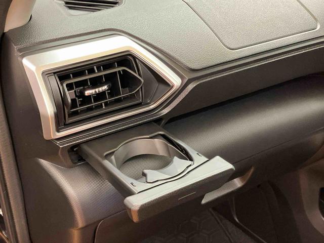 ロッキープレミアムＧ　ＨＥＶ衝突回避支援システム　横滑り防止装置　アダプティブクルーズコントロール　ホールド機能付き電動パーキングブレーキ　リヤフォグランプ　前席シートヒーター　前後コーナーセンサ　５穴１７インチアルミホイール（千葉県）の中古車