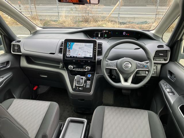 セレナｅ−パワー　ハイウェイスターＶナビ／ＢＴ／ＴＶ／全周囲カメラ／ステアスイッチ　前後ドラレコ　ＥＴＣ　電子ルームミラー　両側パワスラ　ＬＥＤヘッド／フォグ　１５インチアルミ　スマートキー　シートバックテーブル　自動追従クルコン（千葉県）の中古車