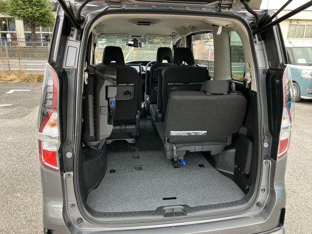 セレナｅ−パワー　ハイウェイスターＶナビ／ＢＴ／ＴＶ／全周囲カメラ／ステアスイッチ　前後ドラレコ　ＥＴＣ　電子ルームミラー　両側パワスラ　ＬＥＤヘッド／フォグ　１５インチアルミ　スマートキー　シートバックテーブル　自動追従クルコン（千葉県）の中古車