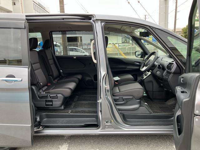 セレナｅ−パワー　ハイウェイスターＶナビ／ＢＴ／ＴＶ／全周囲カメラ／ステアスイッチ　前後ドラレコ　ＥＴＣ　電子ルームミラー　両側パワスラ　ＬＥＤヘッド／フォグ　１５インチアルミ　スマートキー　シートバックテーブル　自動追従クルコン（千葉県）の中古車