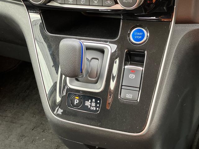 セレナｅ−パワー　ハイウェイスターＶナビ／ＢＴ／ＴＶ／全周囲カメラ／ステアスイッチ　前後ドラレコ　ＥＴＣ　電子ルームミラー　両側パワスラ　ＬＥＤヘッド／フォグ　１５インチアルミ　スマートキー　シートバックテーブル　自動追従クルコン（千葉県）の中古車