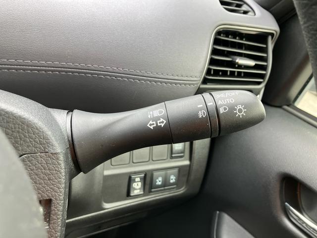 セレナｅ−パワー　ハイウェイスターＶナビ／ＢＴ／ＴＶ／全周囲カメラ／ステアスイッチ　前後ドラレコ　ＥＴＣ　電子ルームミラー　両側パワスラ　ＬＥＤヘッド／フォグ　１５インチアルミ　スマートキー　シートバックテーブル　自動追従クルコン（千葉県）の中古車