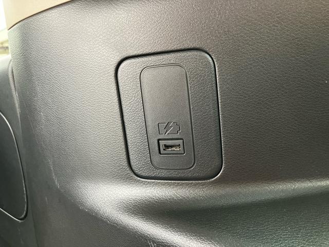 セレナｅ−パワー　ハイウェイスターＶナビ／ＢＴ／ＴＶ／全周囲カメラ／ステアスイッチ　前後ドラレコ　ＥＴＣ　電子ルームミラー　両側パワスラ　ＬＥＤヘッド／フォグ　１５インチアルミ　スマートキー　シートバックテーブル　自動追従クルコン（千葉県）の中古車