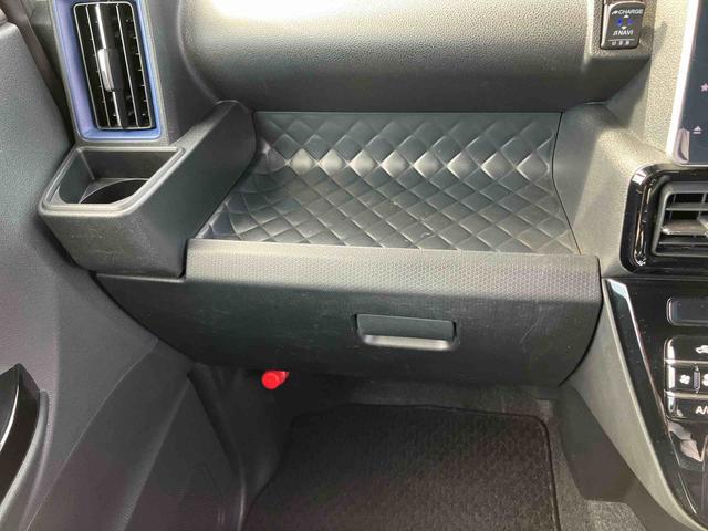 タントカスタムＲＳスタイルセレクション４ＷＤ　ターボ　両側電動スライドドア　純正メモリーナビ　ＣＤ　ＤＶＤ　ドライブレコーダー　ＥＴＣ　衝突回避支援ブレーキ　誤発進抑制装置　アイドリングストップ　スマートキー　盗難防止装置　イモビライザー（千葉県）の中古車