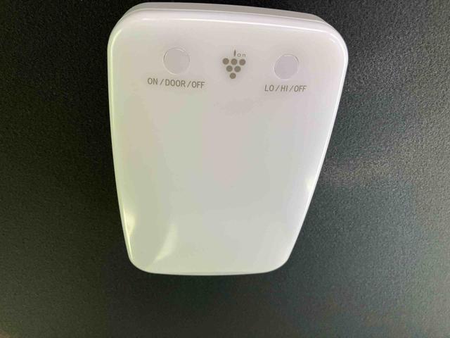 タントカスタムＲＳスタイルセレクション４ＷＤ　ターボ　両側電動スライドドア　純正メモリーナビ　ＣＤ　ＤＶＤ　ドライブレコーダー　ＥＴＣ　衝突回避支援ブレーキ　誤発進抑制装置　アイドリングストップ　スマートキー　盗難防止装置　イモビライザー（千葉県）の中古車