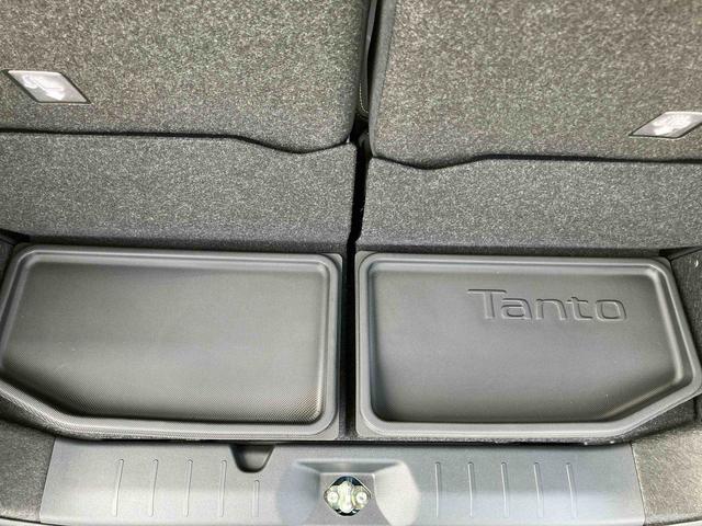 タントカスタムＲＳスタイルセレクション４ＷＤ　ターボ　両側電動スライドドア　純正メモリーナビ　ＣＤ　ＤＶＤ　ドライブレコーダー　ＥＴＣ　衝突回避支援ブレーキ　誤発進抑制装置　アイドリングストップ　スマートキー　盗難防止装置　イモビライザー（千葉県）の中古車