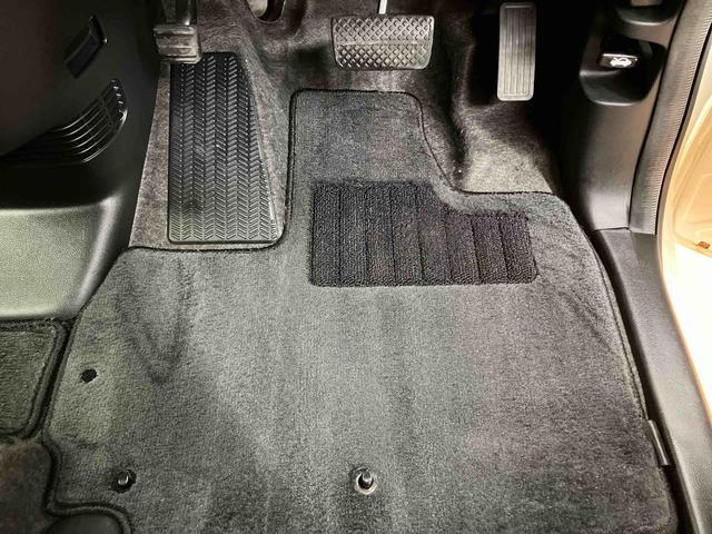 Ｎ−ＢＯＸＧ・Ｌパッケージバックカメラ連動ワンセグナビ　ブルートゥース対応　左側電動スライドドア　　チルトステアリング　運転席シートリフタ　バニティーミラー付き左右サンバイザー　助手席シートバックポケット＋ショッピングフック（千葉県）の中古車