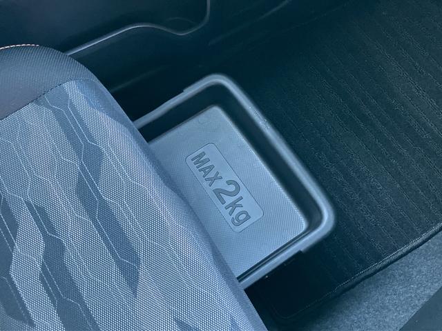 タフトG9型ナビ/TV/DVD/BT/USB Bカメラ 前後ドラレコ ETC ガラスルーフ ルーフレール LEDヘッドランプ オートライト 前後コーナーセンサー シートヒーター 電動駐車ブレーキ キーフリー(千葉県)の中古車