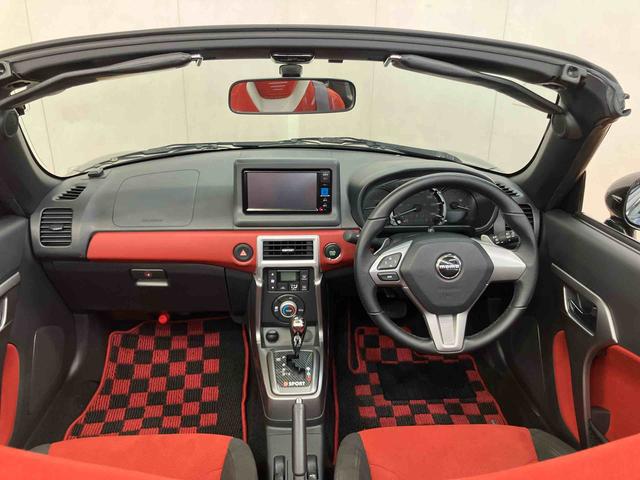 コペンセロ　Ｓフルセグナビ　ブルートゥース対応　センターコンソール内ＥＴＣ　シートヒーター付きレカロシート　モモ製ステアリングホイール　ビルシュタイン製ショックアブソーバー　横滑り防止装置　アイドリングストップ（千葉県）の中古車