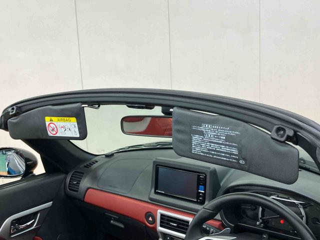 コペンセロ　Ｓフルセグナビ　ブルートゥース対応　センターコンソール内ＥＴＣ　シートヒーター付きレカロシート　モモ製ステアリングホイール　ビルシュタイン製ショックアブソーバー　横滑り防止装置　アイドリングストップ（千葉県）の中古車