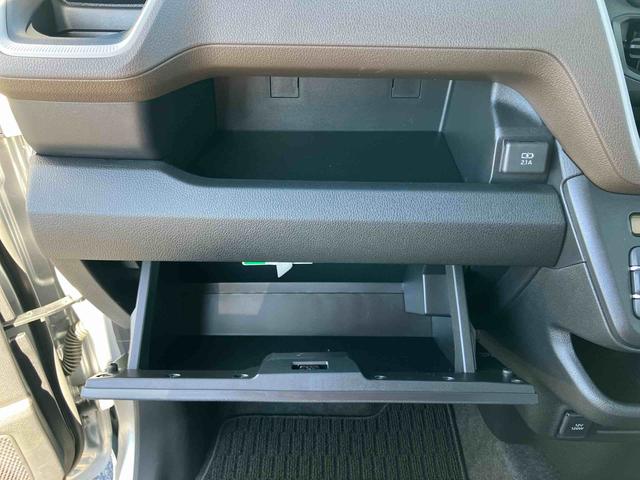 ムーヴX衝突回避支援システム 横滑り防止装置 アイドリングストップ オートライト オートハイビーム LEDヘッドライト 前後コーナーセンサー バニティーミラー付き左右サンバイザー 左側電動スライドドア(千葉県)の中古車