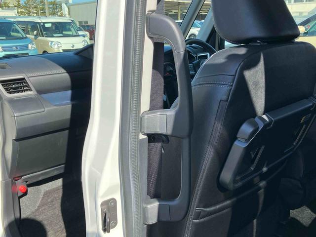 トールカスタムＧ９型ナビ／ＴＶ／ＤＶＤ／ＢＴ／ＵＳＢ　バックカメラ　前後ドラレコ　ＥＴＣ　全車速追従クルコン　ＬＥＤヘッドライト　オートライト　コーナーセンサー　シートヒーター　トップシェイドガラス　電動駐車ブレーキ（千葉県）の中古車