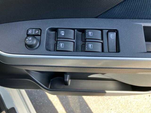 トールカスタムＧ９型ナビ／ＴＶ／ＤＶＤ／ＢＴ／ＵＳＢ　バックカメラ　前後ドラレコ　ＥＴＣ　全車速追従クルコン　ＬＥＤヘッドライト　オートライト　コーナーセンサー　シートヒーター　トップシェイドガラス　電動駐車ブレーキ（千葉県）の中古車