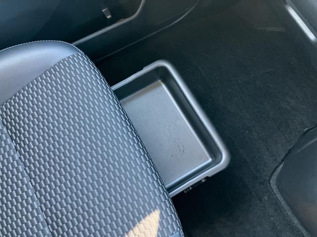 トールカスタムＧ９型ナビ／ＴＶ／ＤＶＤ／ＢＴ／ＵＳＢ　バックカメラ　前後ドラレコ　ＥＴＣ　全車速追従クルコン　ＬＥＤヘッドライト　オートライト　コーナーセンサー　シートヒーター　トップシェイドガラス　電動駐車ブレーキ（千葉県）の中古車