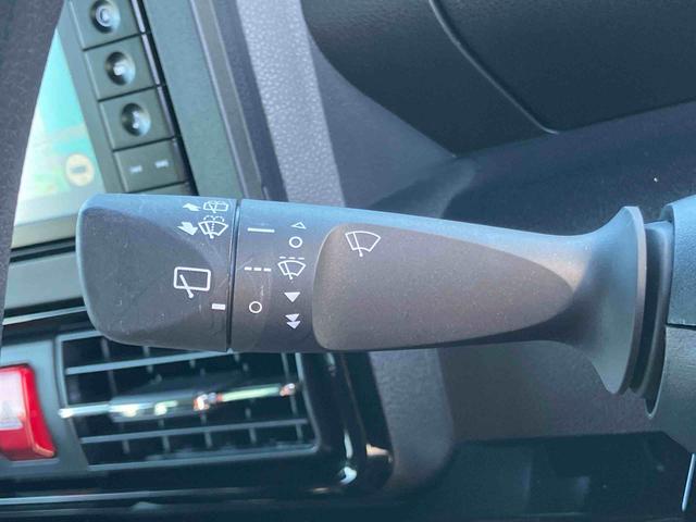 タントカスタムＸバックカメラ連動フルセグナビ　ＵＳＢ接続　ブルートゥース対応　フロント．リヤドライブレコーダー連動　ＴＶナビキット　運転席ロングスライドシート　前席シートヒーター　オートライト　オートハイビーム（千葉県）の中古車