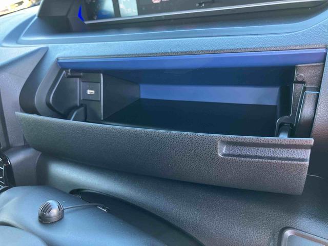 タントカスタムＸバックカメラ連動フルセグナビ　ＵＳＢ接続　ブルートゥース対応　フロント．リヤドライブレコーダー連動　ＴＶナビキット　運転席ロングスライドシート　前席シートヒーター　オートライト　オートハイビーム（千葉県）の中古車