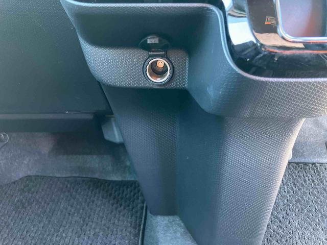 タントカスタムＸバックカメラ連動フルセグナビ　ＵＳＢ接続　ブルートゥース対応　フロント．リヤドライブレコーダー連動　ＴＶナビキット　運転席ロングスライドシート　前席シートヒーター　オートライト　オートハイビーム（千葉県）の中古車