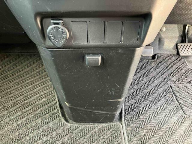 タンクカスタムＧ純正９インチナビ　バックカメラ　前方ドラレコ　ＥＴＣ　衝突回避支援ブレーキ　クルコン　コーナーセンサー　両側電動スライドドア　プッシュボタンスタート　スペアタイヤ　１４インチアルミホイール（千葉県）の中古車