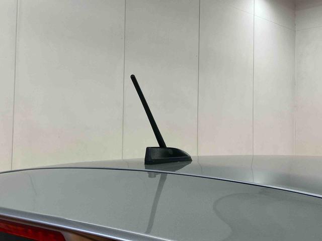 ムーヴＬ　ＳＡIIフルセグナビ　ＵＳＢ接続　ブルートゥース対応　ＥＴＣ　衝突被害軽減ブレーキ　横滑り防止装置　アイドリングストップ　マニュアルレベリング機能付ハロゲンヘッドライト　チルトステアリング　運転席シートリフタ（千葉県）の中古車