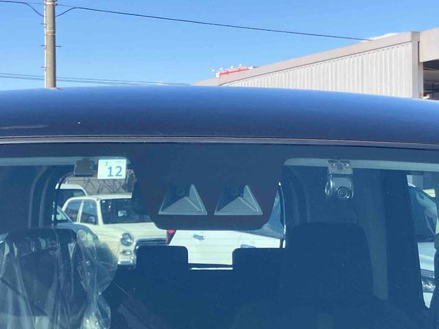 トールカスタムＧバックカメラ連動フルセグナビ　ＵＳＢ接続　ブルートゥース対応　フロント．リヤドライブレコーダー連動　ビルトインＥＴＣ　ホールド機能付き電動パーキングブレーキ　アダプティブクルーズコントロール（千葉県）の中古車