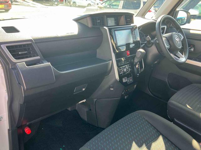 トールカスタムＧバックカメラ連動フルセグナビ　ＵＳＢ接続　ブルートゥース対応　フロント．リヤドライブレコーダー連動　ビルトインＥＴＣ　ホールド機能付き電動パーキングブレーキ　アダプティブクルーズコントロール（千葉県）の中古車