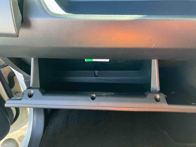 トールカスタムＧバックカメラ連動フルセグナビ　ＵＳＢ接続　ブルートゥース対応　フロント．リヤドライブレコーダー連動　ビルトインＥＴＣ　ホールド機能付き電動パーキングブレーキ　アダプティブクルーズコントロール（千葉県）の中古車