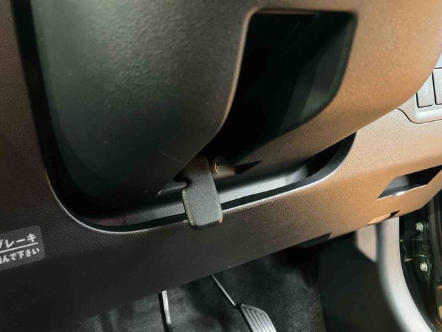 パッソモーダ　Ｇパッケージフルセグナビ　フロントドライブレコーダー　衝突被害軽減ブレーキ　横滑り防止装置　アイドリングストップ　プッシュエンジンスタート　キーフリーシステム　オートライト　バニティーミラー付き左右サンバイザー（千葉県）の中古車