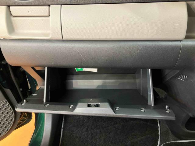 パッソモーダ　Ｇパッケージフルセグナビ　フロントドライブレコーダー　衝突被害軽減ブレーキ　横滑り防止装置　アイドリングストップ　プッシュエンジンスタート　キーフリーシステム　オートライト　バニティーミラー付き左右サンバイザー（千葉県）の中古車