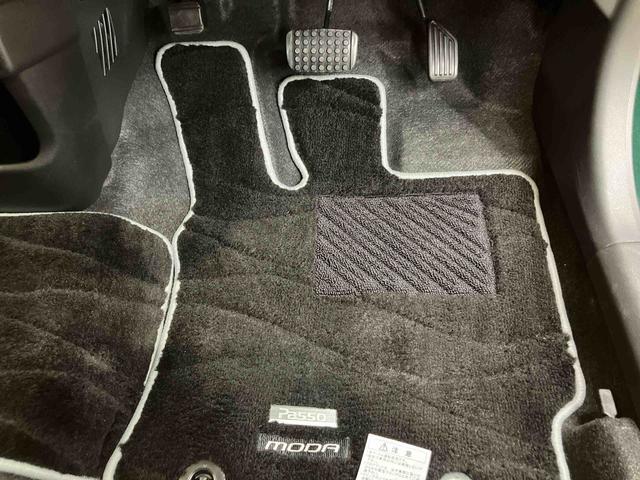 パッソモーダ　Ｇパッケージフルセグナビ　フロントドライブレコーダー　衝突被害軽減ブレーキ　横滑り防止装置　アイドリングストップ　プッシュエンジンスタート　キーフリーシステム　オートライト　バニティーミラー付き左右サンバイザー（千葉県）の中古車
