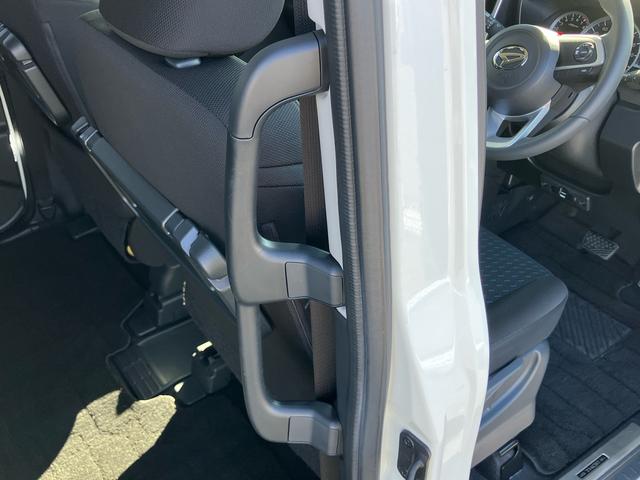 トールカスタムＧ９型ナビ／ＴＶ／ＢＴ／ＵＳＢ　バックカメラ　前後ドラレコ　全車速追従クルコン　シートヒーター　ＬＥＤヘッドライト　オートライト　オートハイビーム　コーナーセンサー　電動駐車ブレーキ　キーフリー　アルミ（千葉県）の中古車