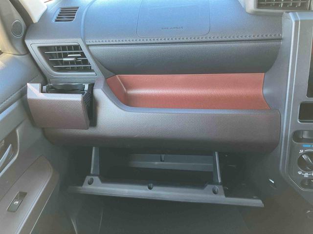 タンクＸ　Ｓナビ／ＴＶ／ＤＶＤ／ＢＴ　バックカメラ　衝突被害軽減ブレーキ　両側スライド左側電動　ハロゲンヘッドライト　オ−トライト　前後コ−ナ−センサー　プッシュスタート　キーフリー　ステアリモコン　盗難防止警報（千葉県）の中古車