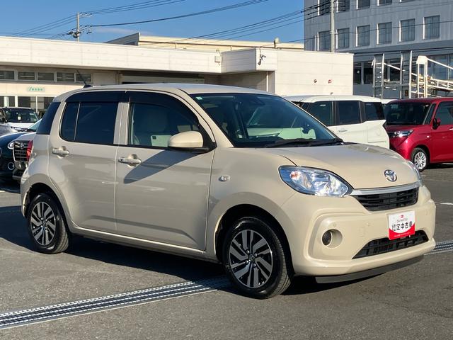 パッソX Gパッケージナビ/ワンセグ/BT/AUX バックカメラ LEDヘッドライト オートライト オートハイビーム 前後コーナーセンサー 革巻ステア ステリモ キーフリー プッシュスタート オートエアコン アルミホイール(千葉県)の中古車