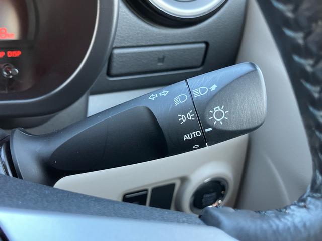 パッソX Gパッケージナビ/ワンセグ/BT/AUX バックカメラ LEDヘッドライト オートライト オートハイビーム 前後コーナーセンサー 革巻ステア ステリモ キーフリー プッシュスタート オートエアコン アルミホイール(千葉県)の中古車