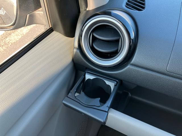 パッソX Gパッケージナビ/ワンセグ/BT/AUX バックカメラ LEDヘッドライト オートライト オートハイビーム 前後コーナーセンサー 革巻ステア ステリモ キーフリー プッシュスタート オートエアコン アルミホイール(千葉県)の中古車