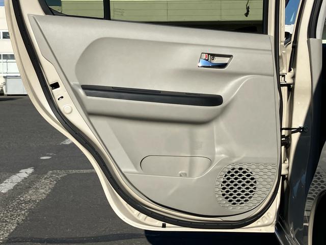 パッソX Gパッケージナビ/ワンセグ/BT/AUX バックカメラ LEDヘッドライト オートライト オートハイビーム 前後コーナーセンサー 革巻ステア ステリモ キーフリー プッシュスタート オートエアコン アルミホイール(千葉県)の中古車