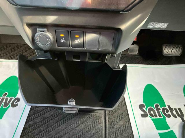 トールＧ　ＳＡII７インチフルセグナビゲーション／ＥＴＣ／オートエアコン／バックカメラ／オートライト／クルーズコントロール／キーフリーシステム／アイドリングストップ／左右パワースライドドア／カーペットマット／バイザー（千葉県）の中古車