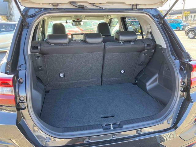 ロッキープレミアムＧ　ＨＥＶ９型ナビ／ＢＴ／ＴＶ／ＤＩＳＣ／Ｂカメラ／ステアスイッチ　前後ドラレコ　ＥＴＣ　ＬＥＤヘッド＆前後フォグ　１７インチアルミ　シートヒーター　電動駐車ブレーキ　自動追従クルコン　衝突被害軽減ブレーキ（千葉県）の中古車